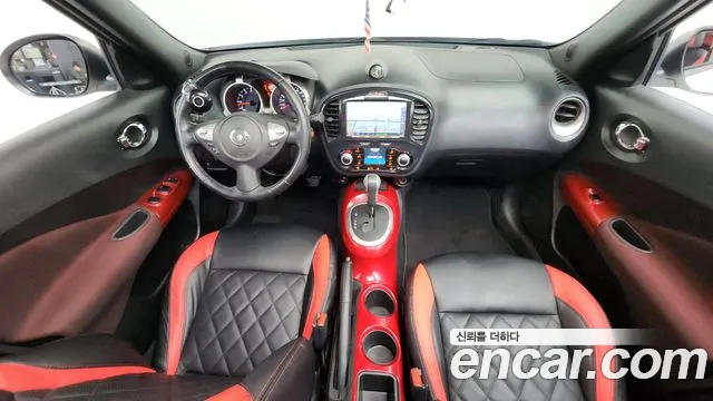 Nissan Juke — интерьер