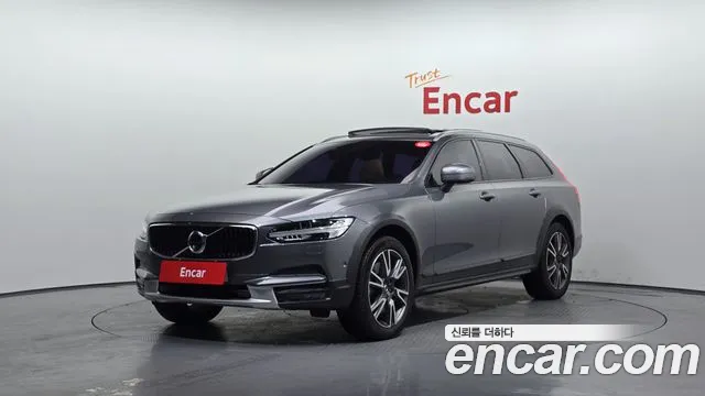 Volvo V90