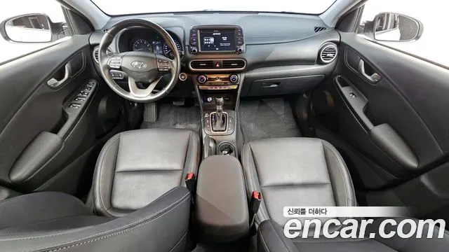 Hyundai Kona — интерьер