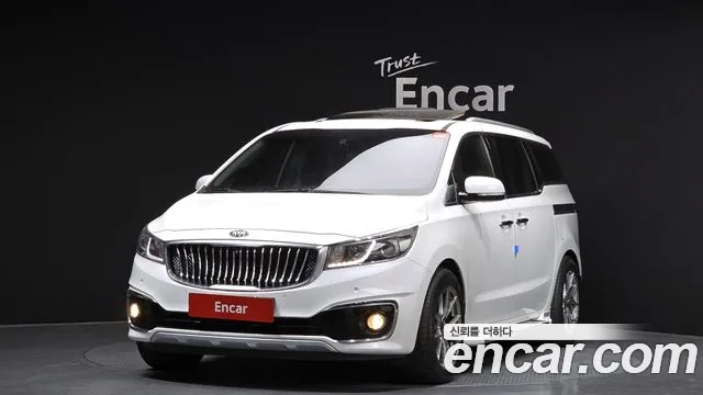 Kia Carnival — экстерьер