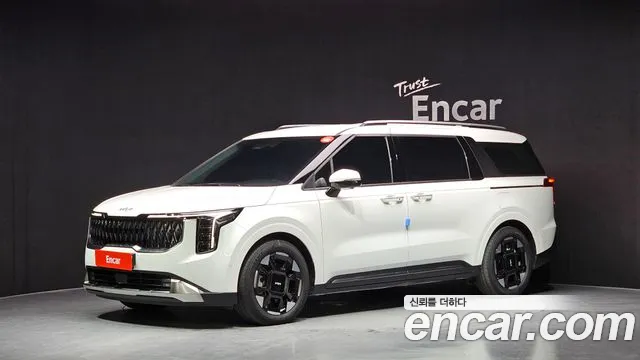 Kia Carnival — экстерьер