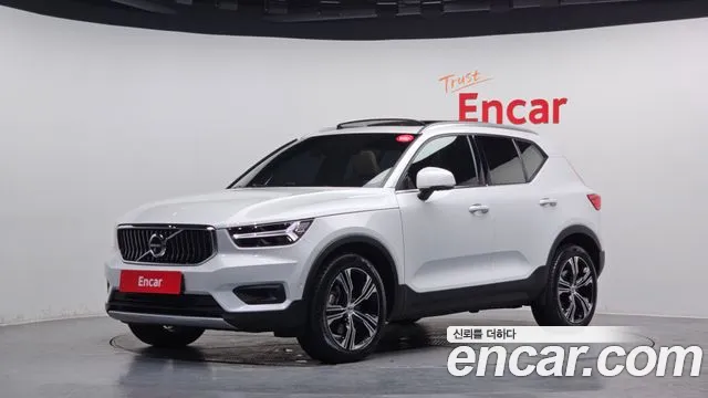 Volvo XC40