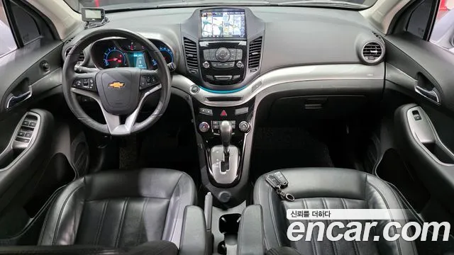 Chevrolet Korea Orlando — интерьер