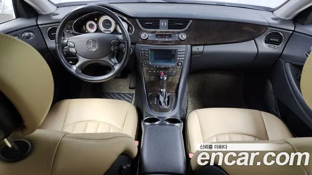 Mercedes-Benz CLS-класс — интерьер