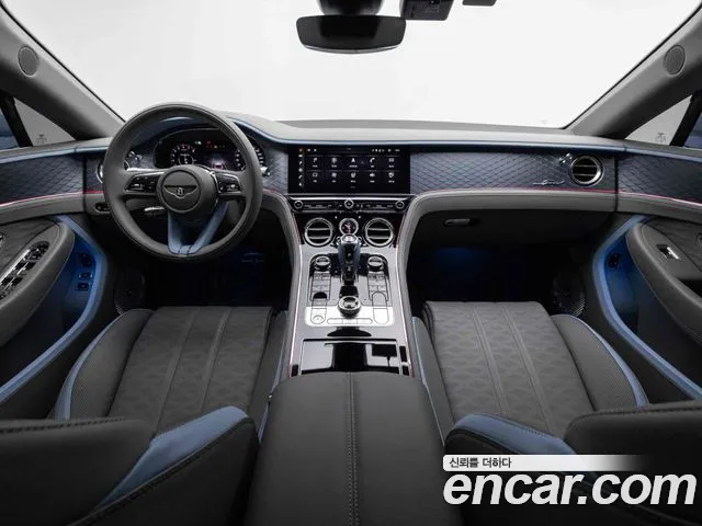 Bentley Continental — интерьер