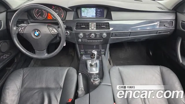 BMW 5 серия — интерьер