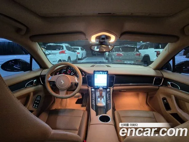 Porsche Panamera — интерьер