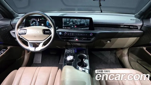 Kia K8 — интерьер