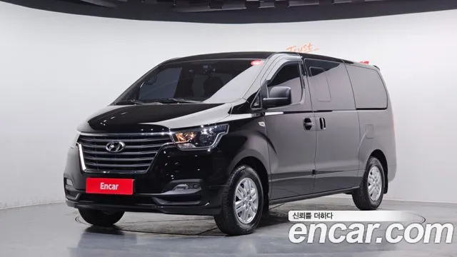 Hyundai Starex