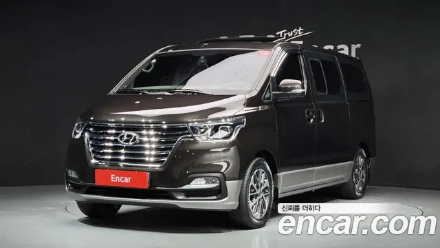 Hyundai Starex