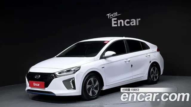 Hyundai Ioniq