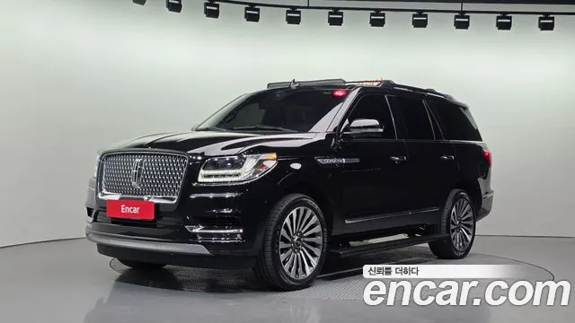 Lincoln Navigator