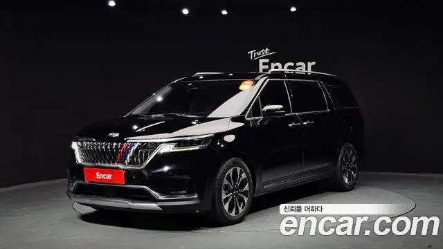 Kia Carnival — экстерьер
