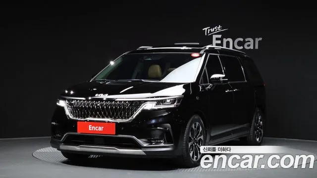 Kia Carnival — экстерьер