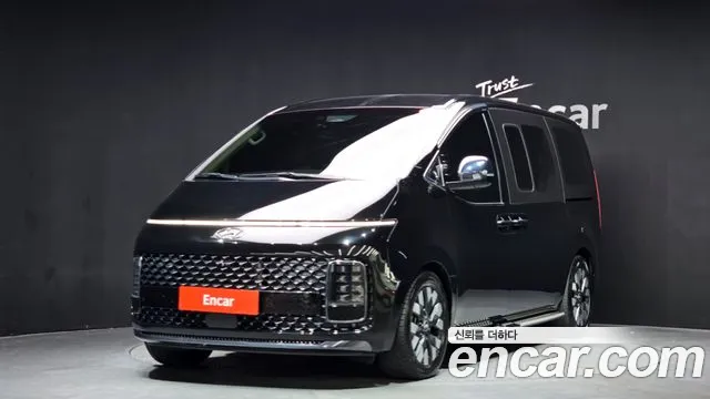 Hyundai Staria