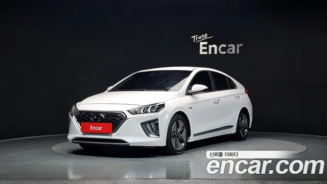 Hyundai Ioniq
