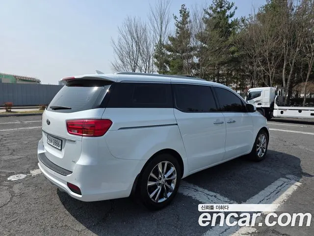 Kia Carnival — интерьер
