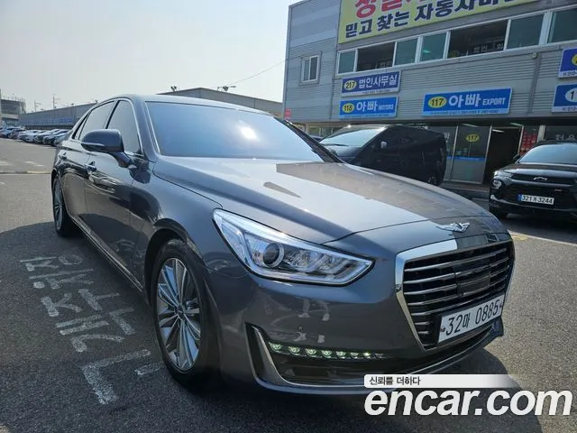 Genesis EQ900