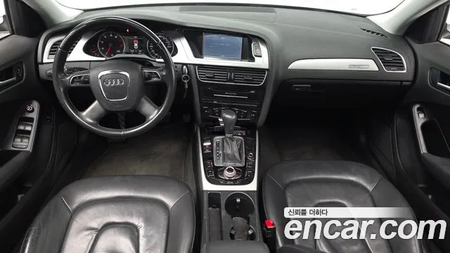Audi A4 — интерьер