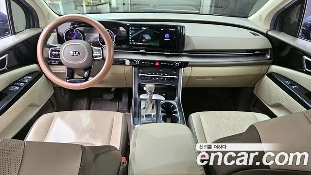 Kia Carnival — интерьер