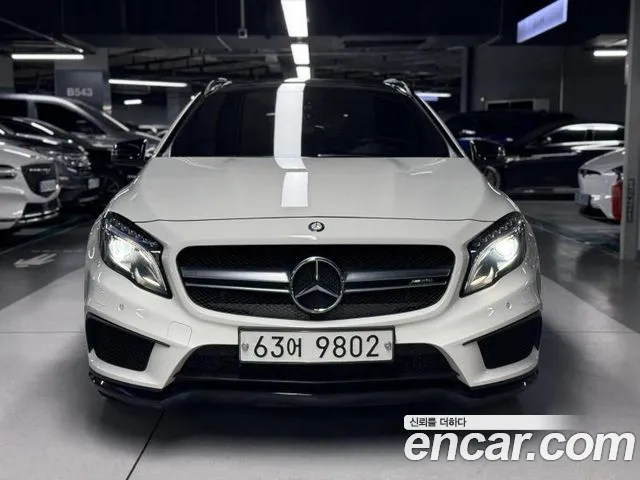 Mercedes-Benz GLA-класс