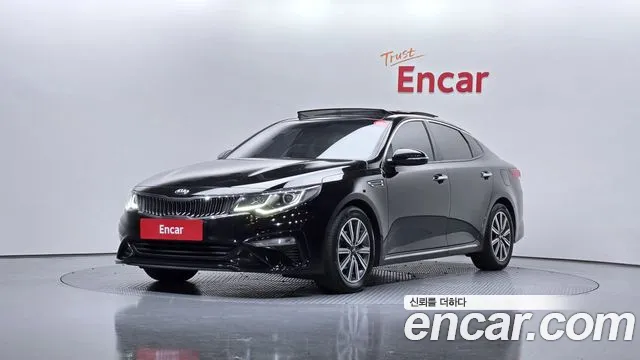 Kia K5 — экстерьер
