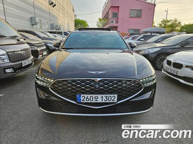 Genesis G90