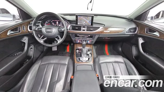 Audi A6 — интерьер