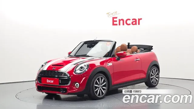 MINI Cooper Convertible