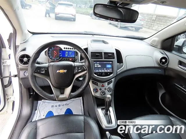 Chevrolet Korea Aveo — интерьер