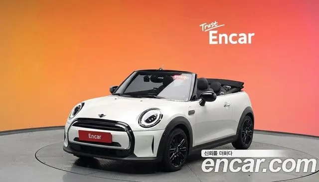 MINI Cooper Convertible