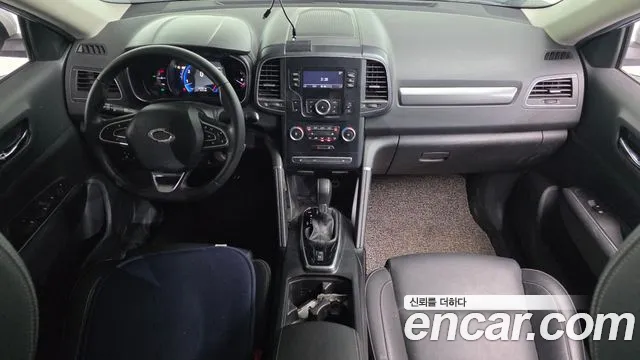 Renault Korea QM6 — интерьер