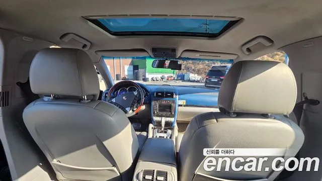 Porsche Cayenne — интерьер