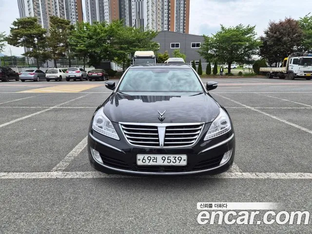 Hyundai Equus