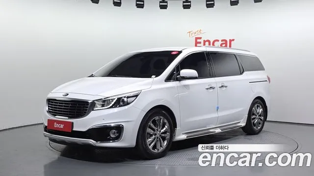 Kia Carnival — экстерьер