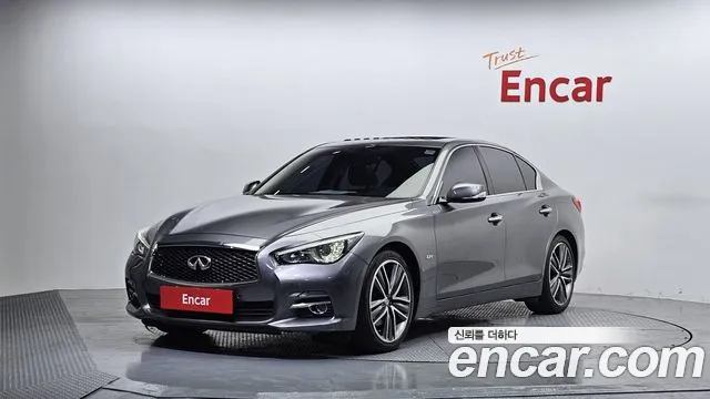 Infiniti Q50