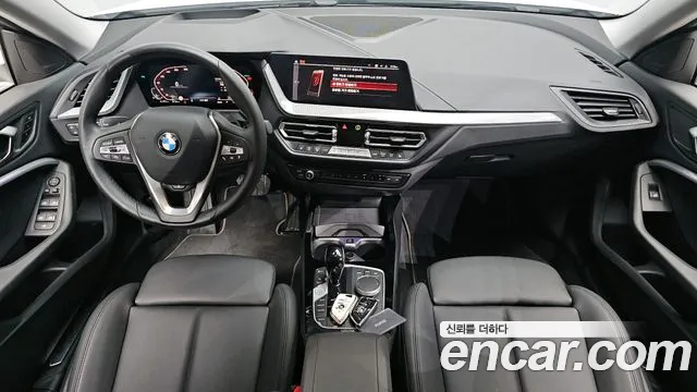 BMW 2 серия — интерьер