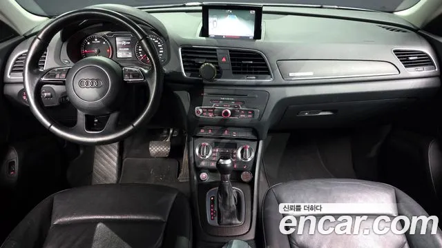 Audi Q3 — интерьер