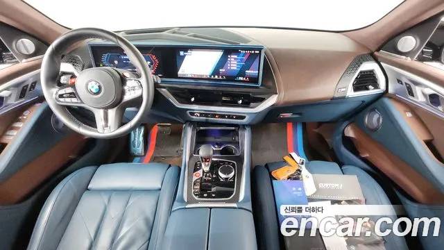 BMW XM — интерьер