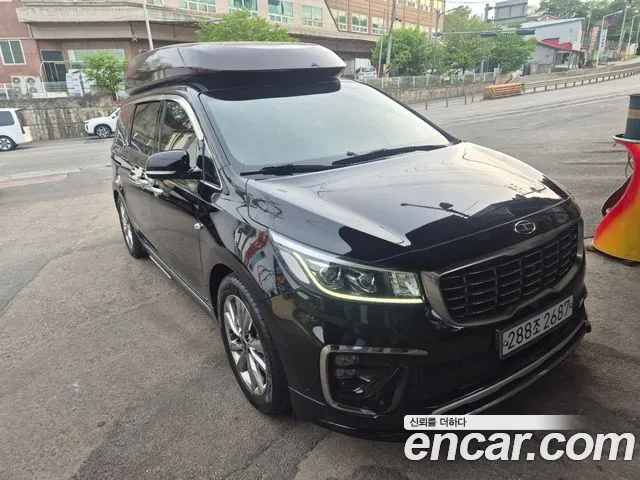 Kia Carnival — экстерьер