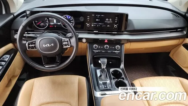 Kia Carnival — интерьер