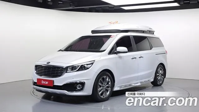 Kia Carnival — экстерьер