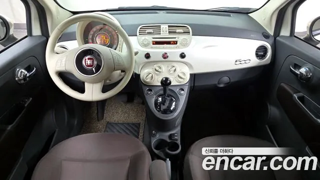 Fiat 500 — интерьер