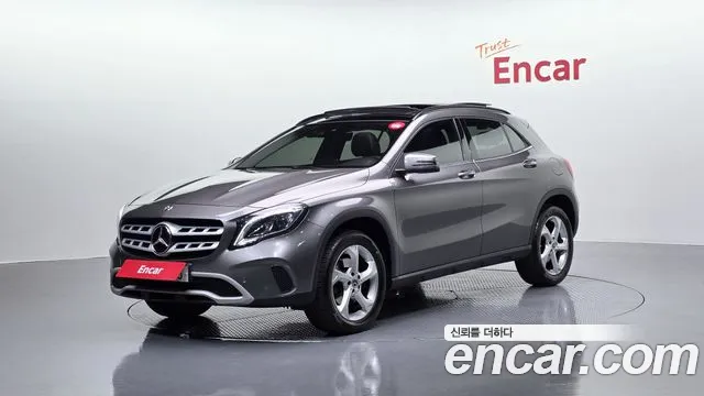 Mercedes-Benz GLA-класс