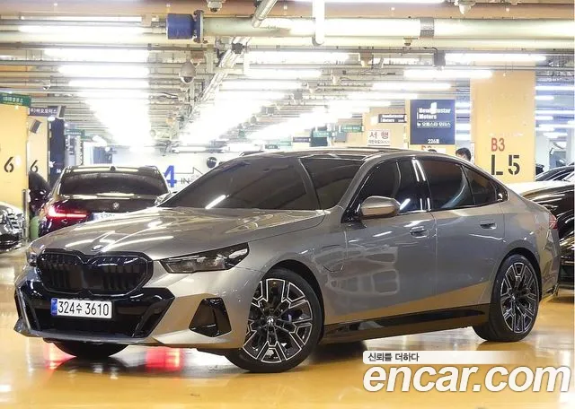BMW 5 серия