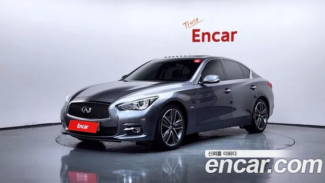 Infiniti Q50