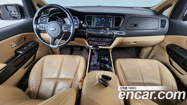 Kia Carnival — интерьер