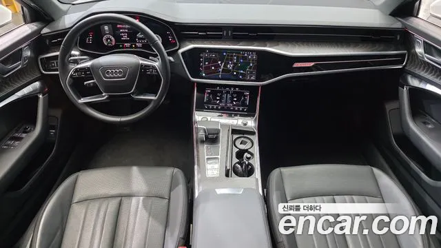 Audi A6 — интерьер