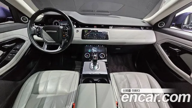 Land Rover Range Rover Evoque — интерьер
