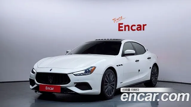 Maserati Ghibli